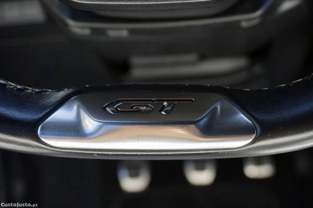 Peugeot 2008 1.2 PureTech GT Line — fotografia 11