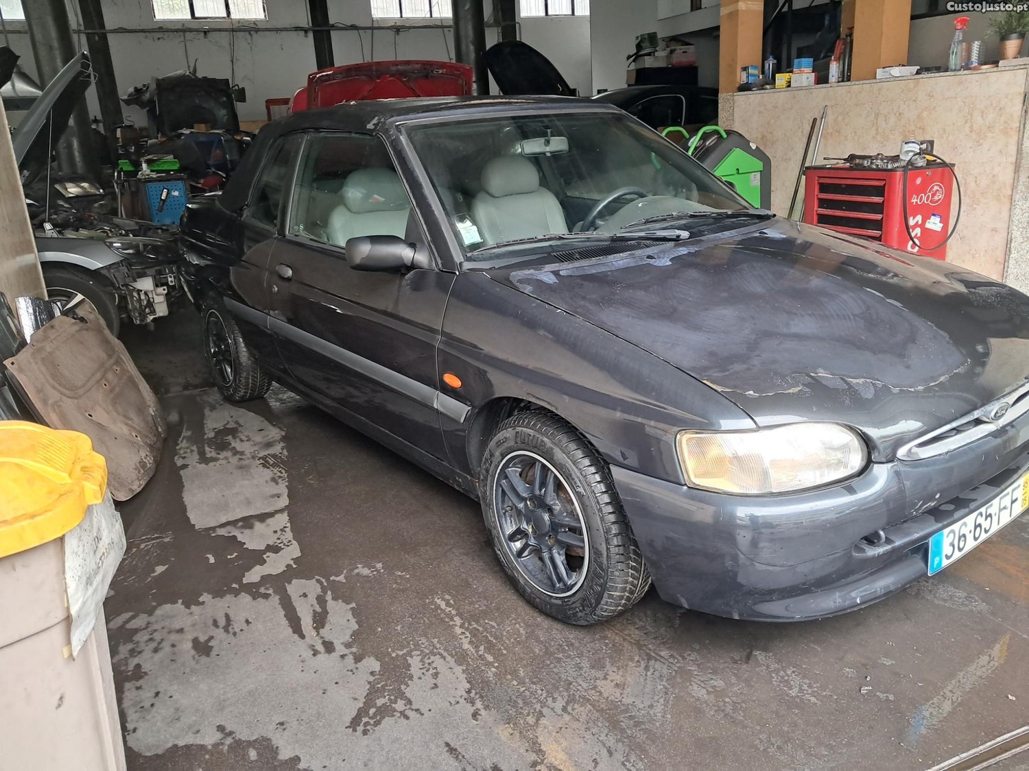 Ford Escort Cabrio - 95 foto 4