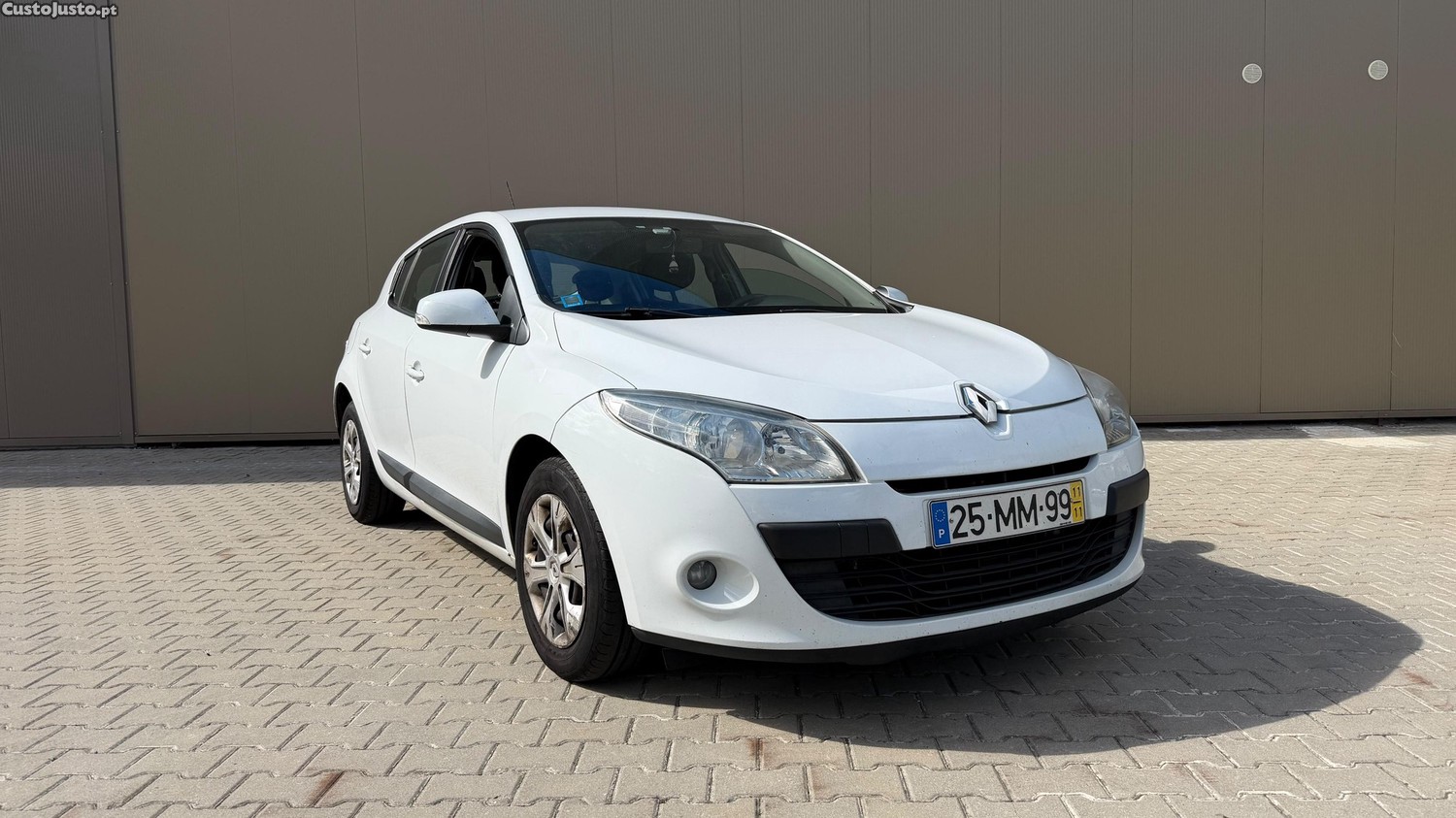 Renault Mégane 1.5 dCi 90 cv - 11 — photo 2