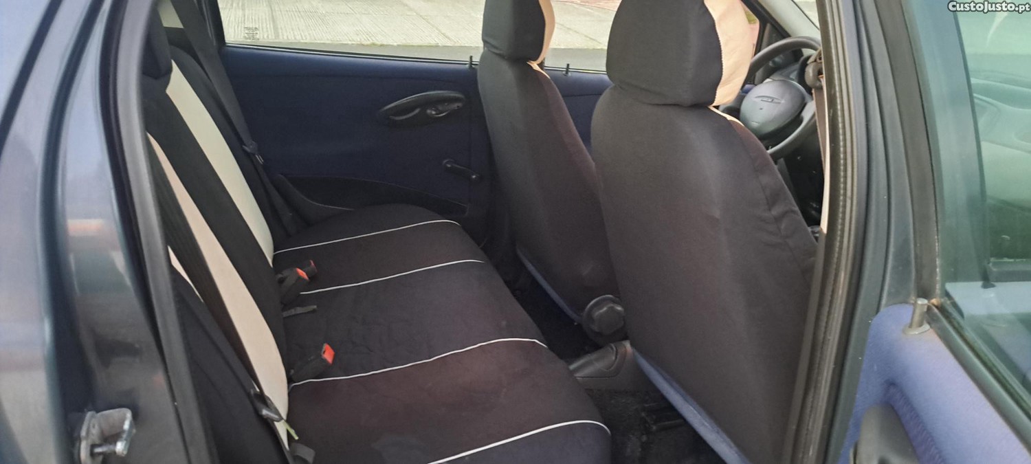 Fiat Punto 1.1 — photo 5