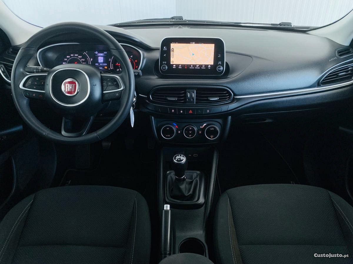 Fiat Tipo Station Wagon 1.3 M-Jet Lounge — fotografia 7