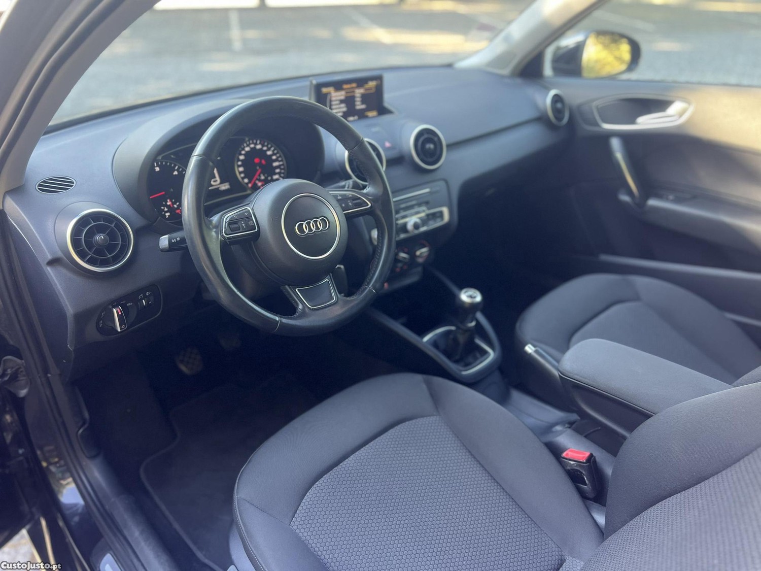 Audi A1 1.6 TDI — fotografia 8