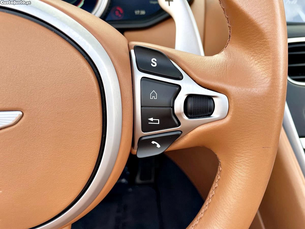 Aston Martin Volante DB11 — fotografia 42