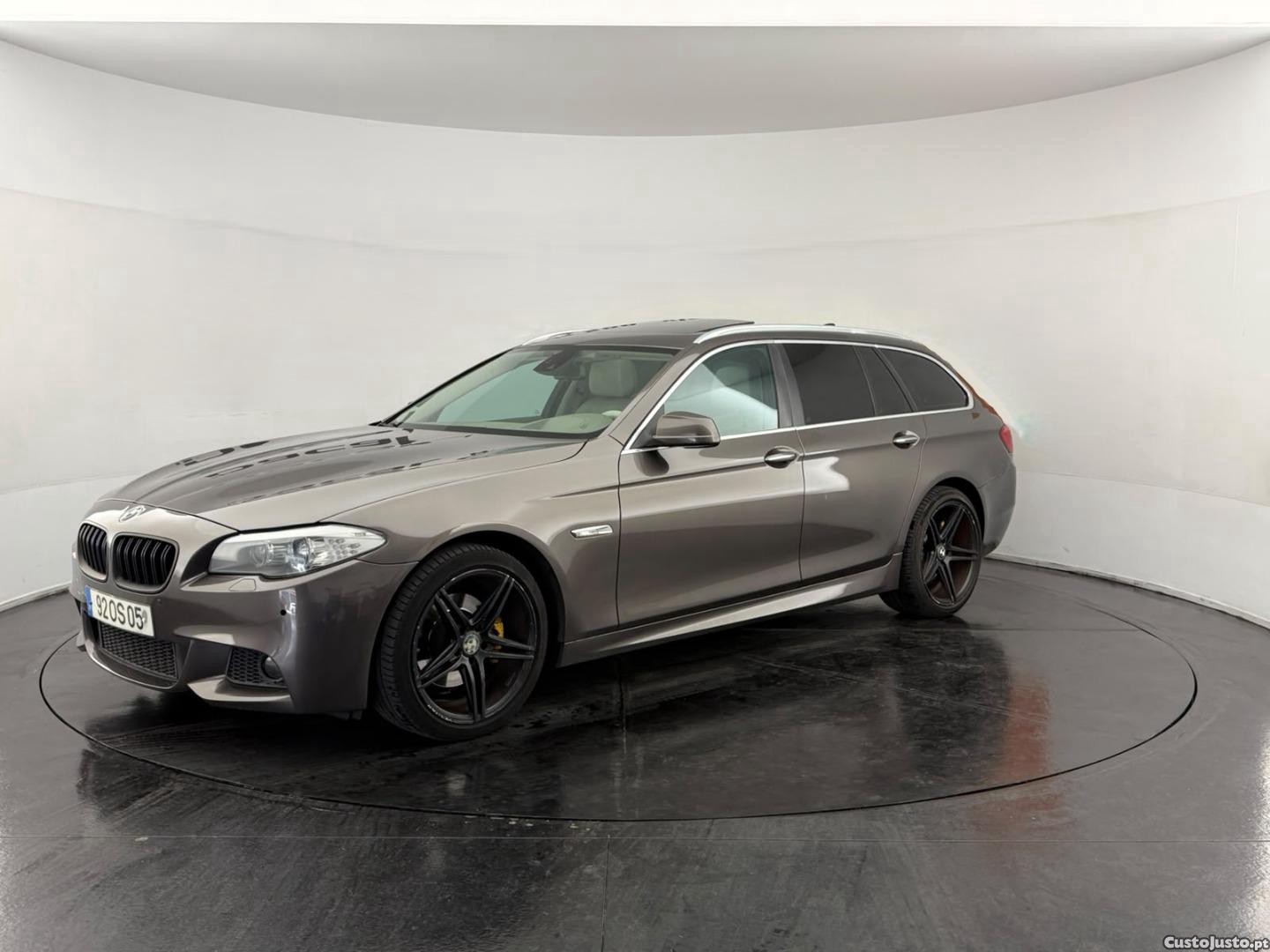 BMW 520 D TOURING F11 (AUTO) - 11 — photo 4