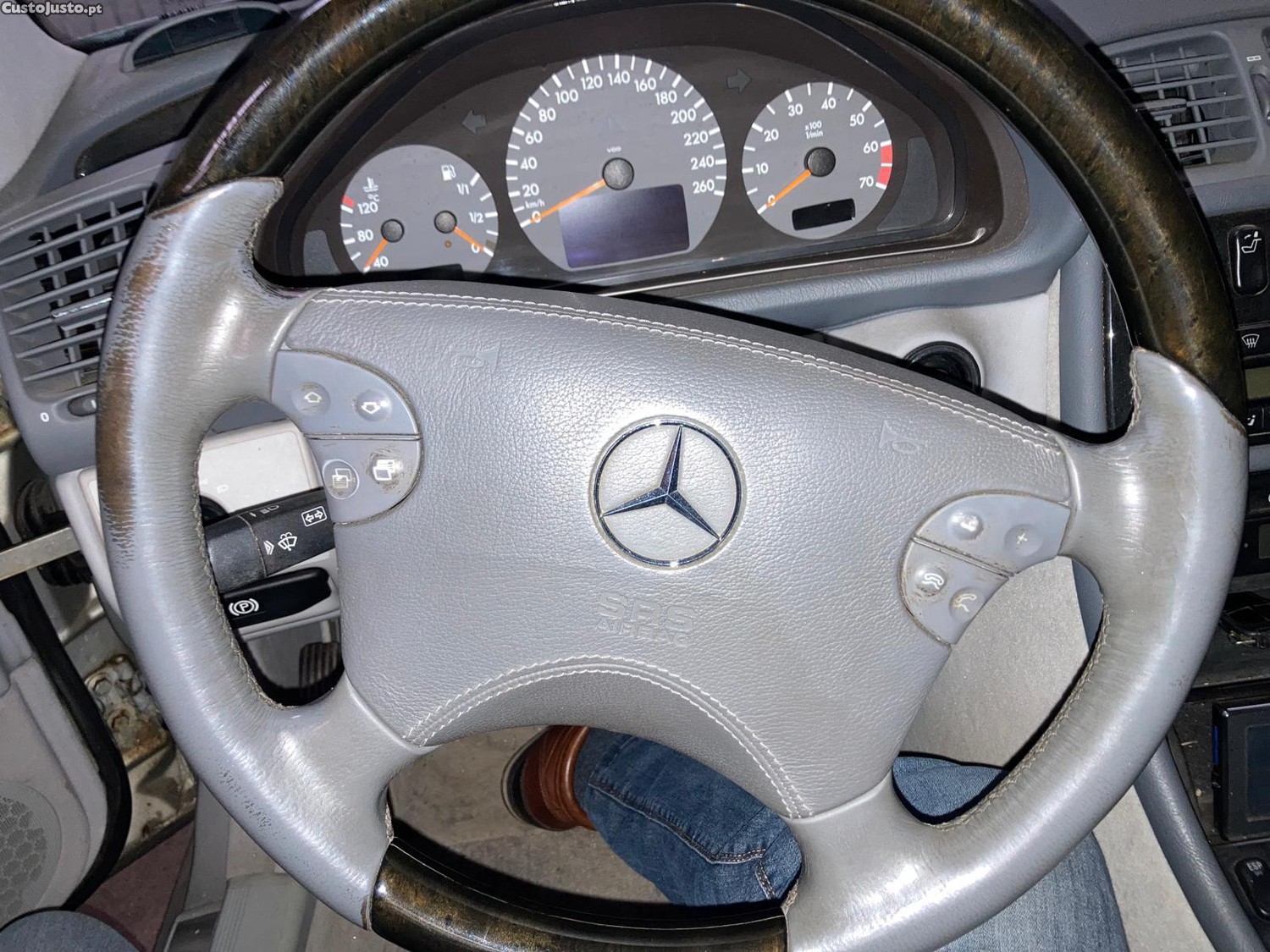 Mercedes-Benz Classe CLK 320 — fotografia 4