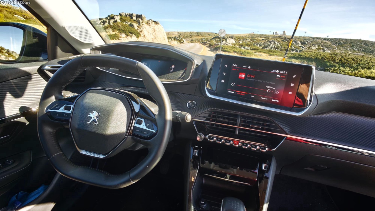Peugeot 208 Allure pack - 22 — photo 4