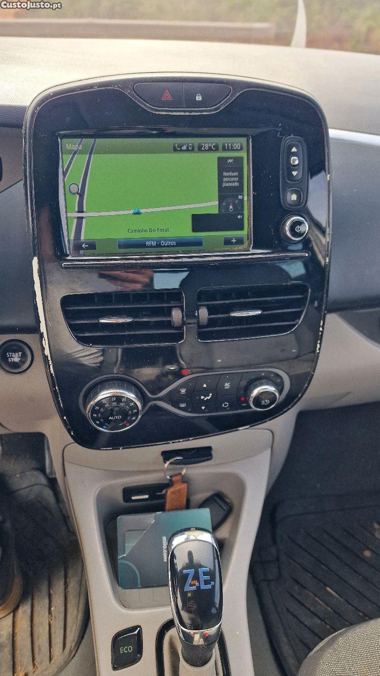 Renault Zoe 100% eletrico 22Kw - 14 — photo 4