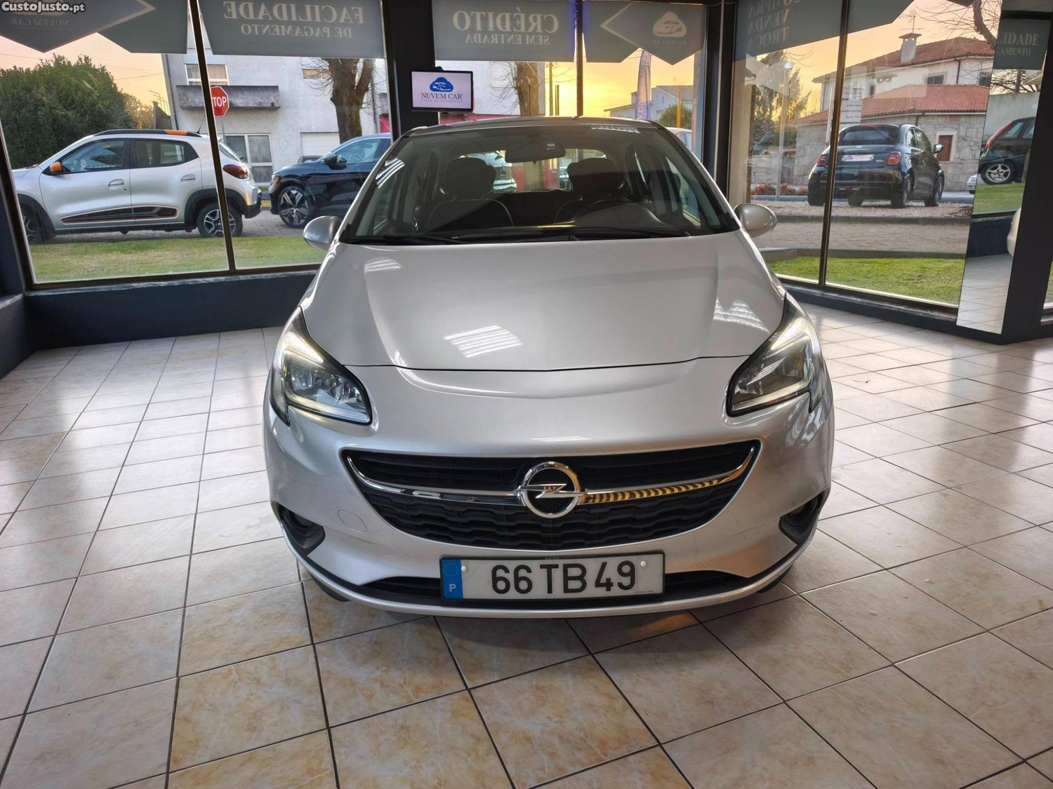 Opel Corsa ENJOY — fotografia 9