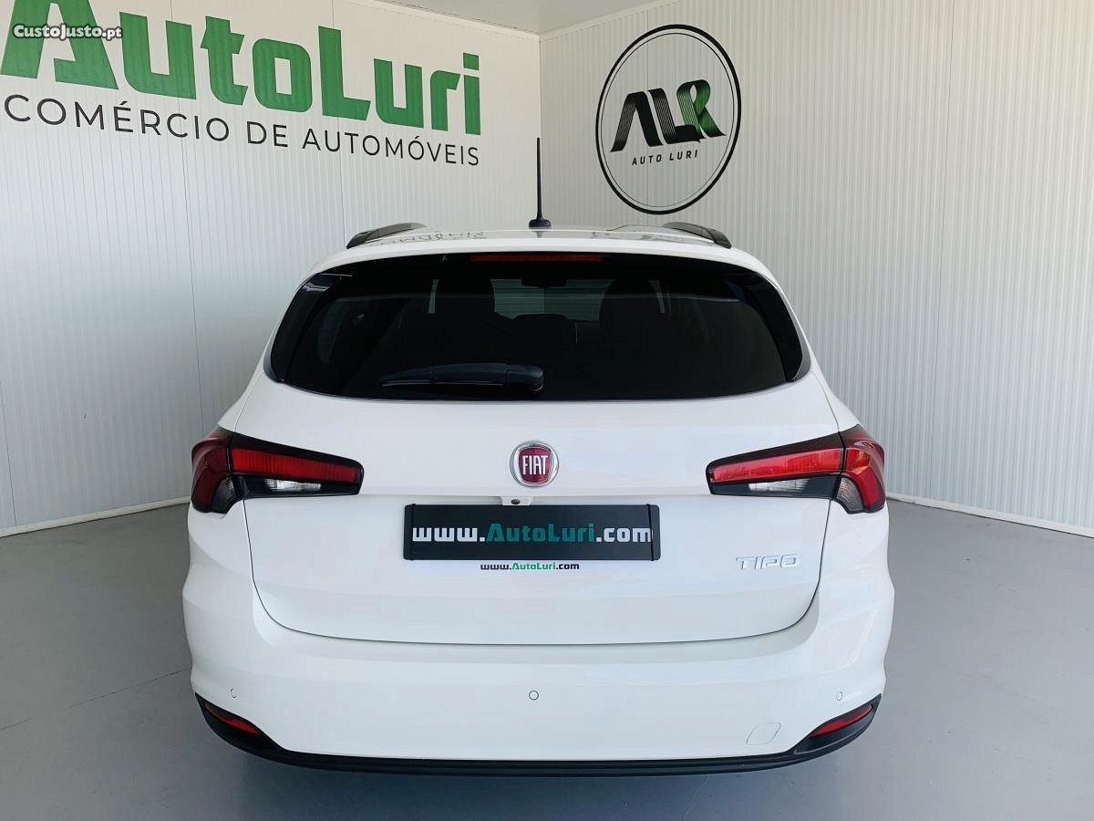 Fiat Tipo Station Wagon 1.3 M-Jet Lounge — fotografia 10