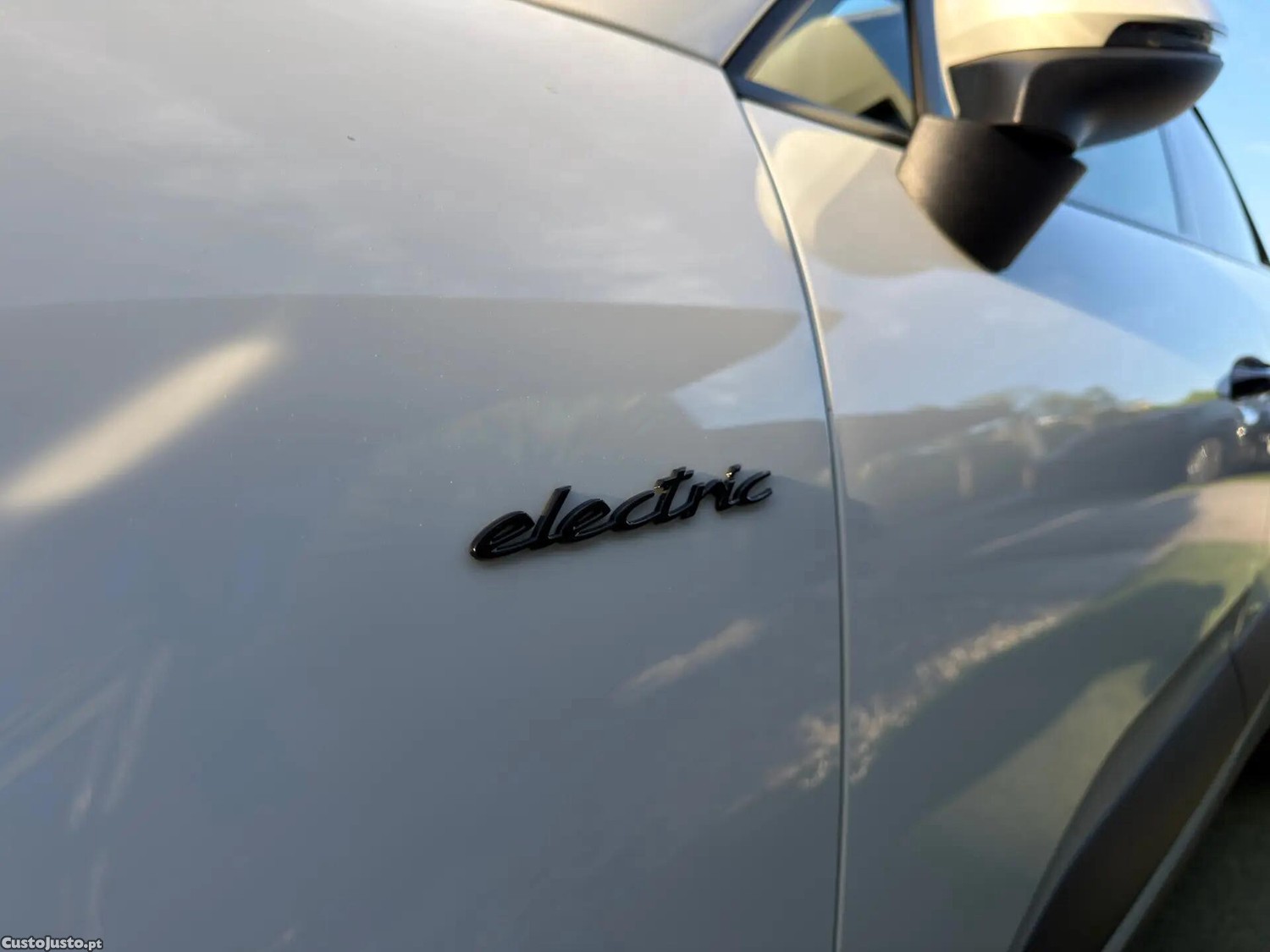 Porsche Macan Electric 4 - 25 — photo 5