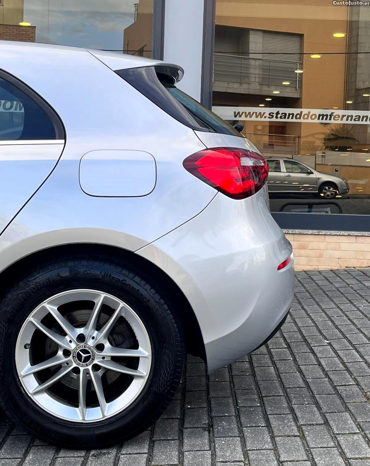 Mercedes-Benz A 180 d Style Plus Aut. — fotografia 17