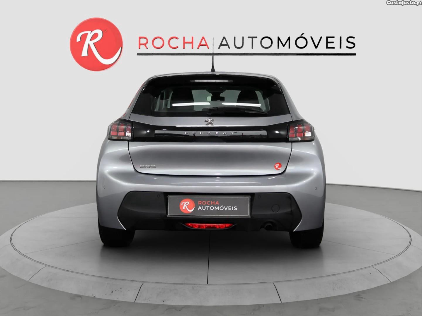 Peugeot 208 1.2 PureTech Active Pack — fotografia 8