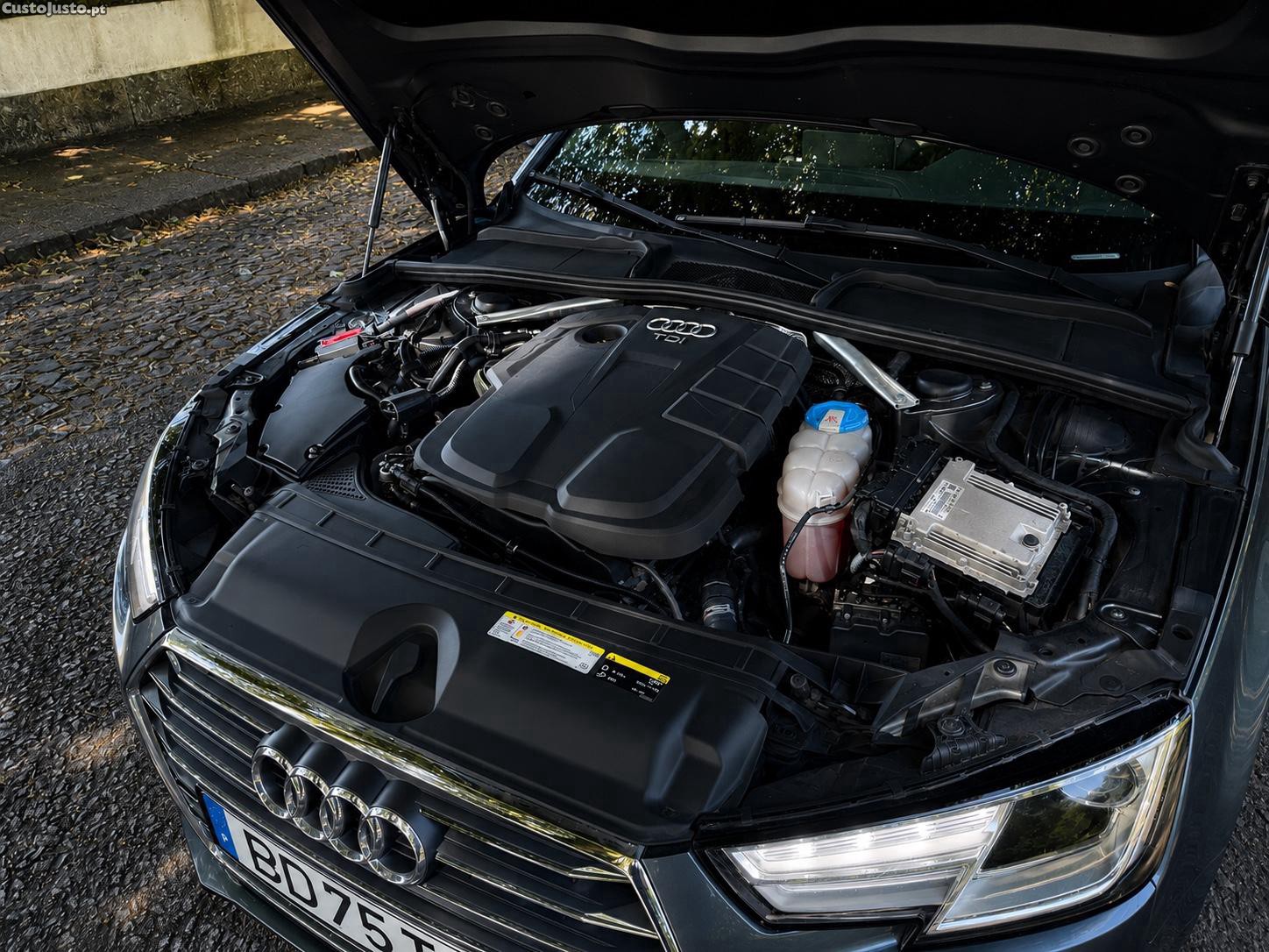 Audi A4 Avant S-Line 2.0 TDI 2017 B9 - 06 — photo 3
