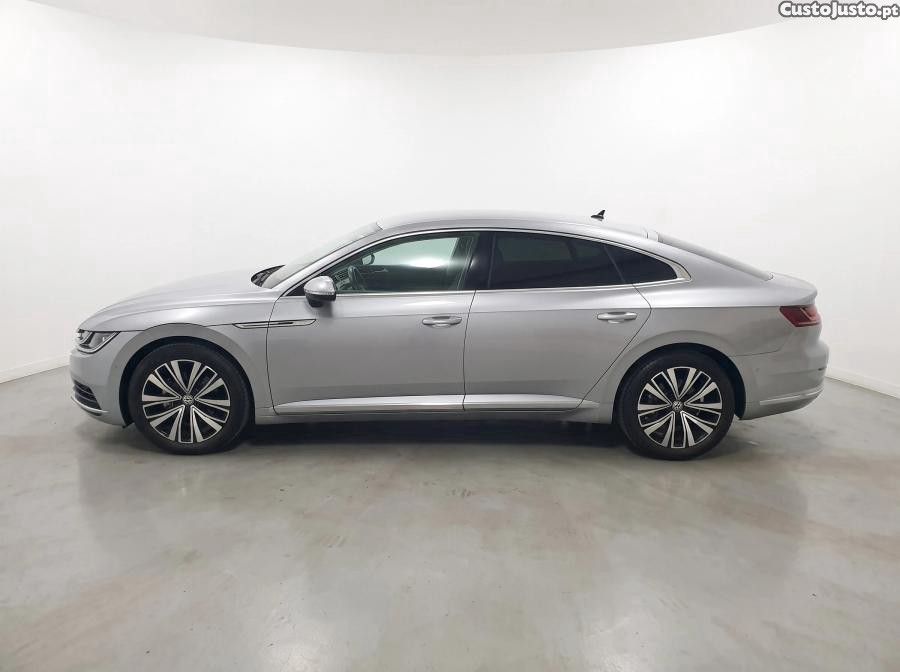 VW Arteon 2.0 TDI Elegance DSG - 19 — photo 3