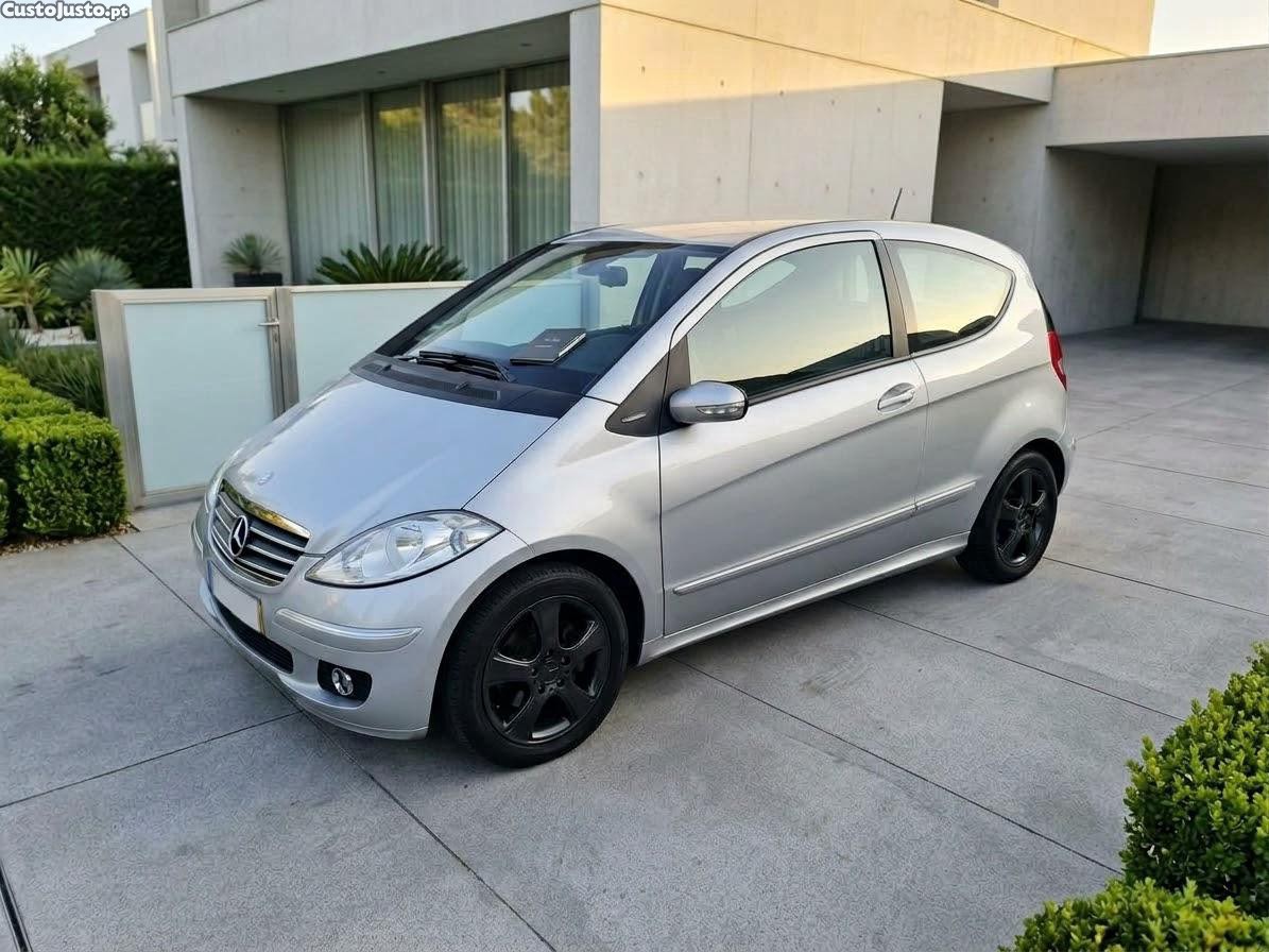 Mercedes-Benz A 200 W169 Caixa Automática — photo 2