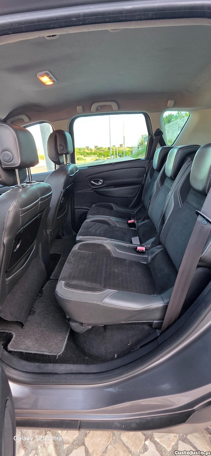 Renault Scénic 1.5 cdi 110CV XMOD — fotografia 7