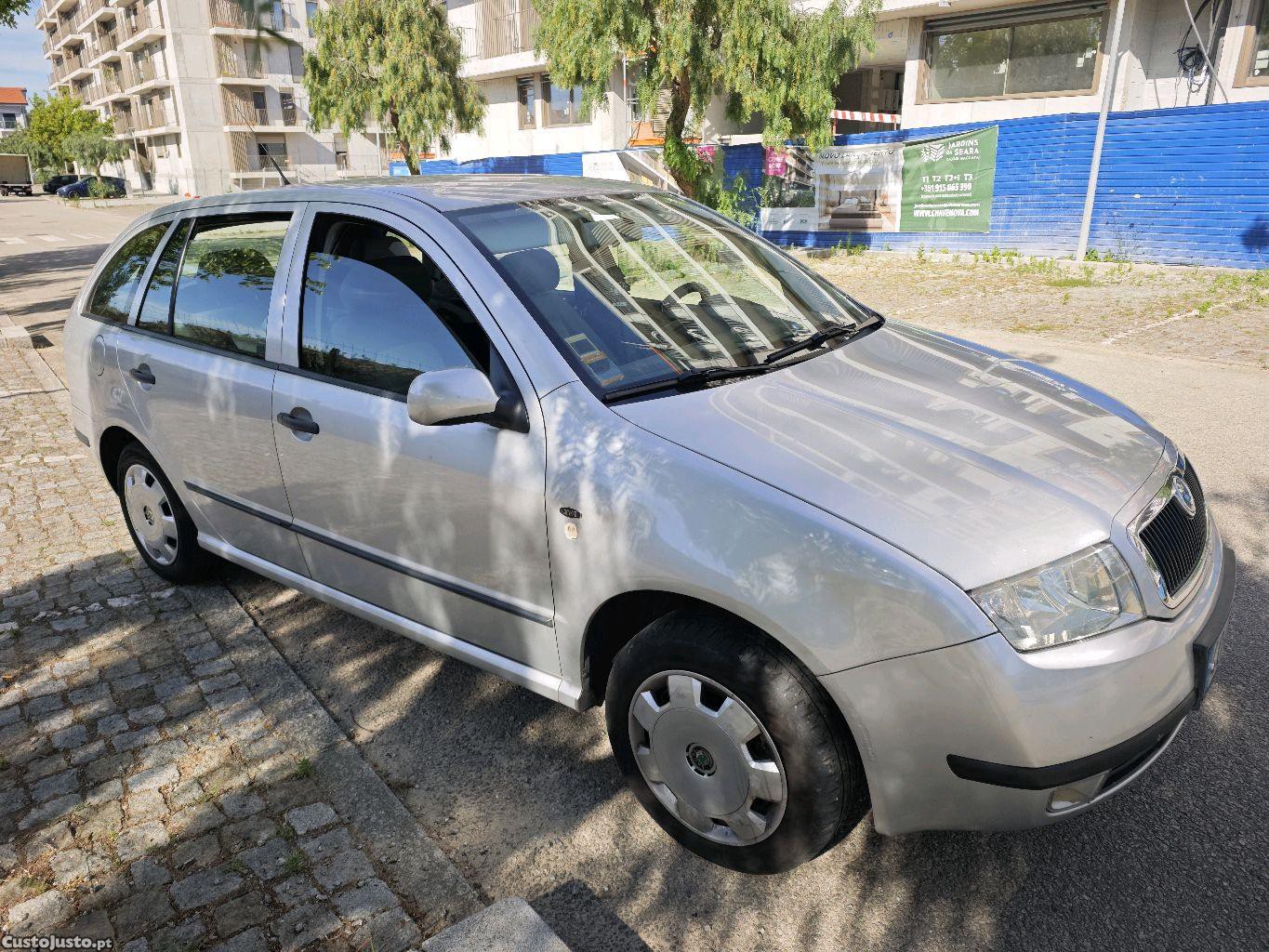 Skoda Fabia 1.9 TDI 100CV (225000kms) - 01 — photo 5