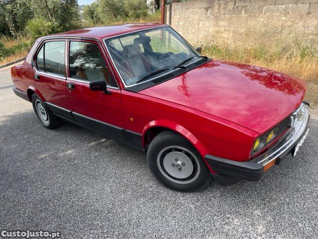 Alfa Romeo Alfetta 2000 de injecao — fotografia 10