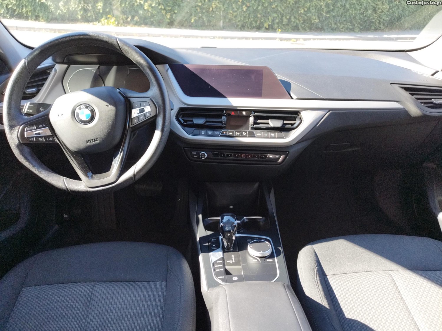 BMW 116 D CORPORATE AUTO — fotografia 5