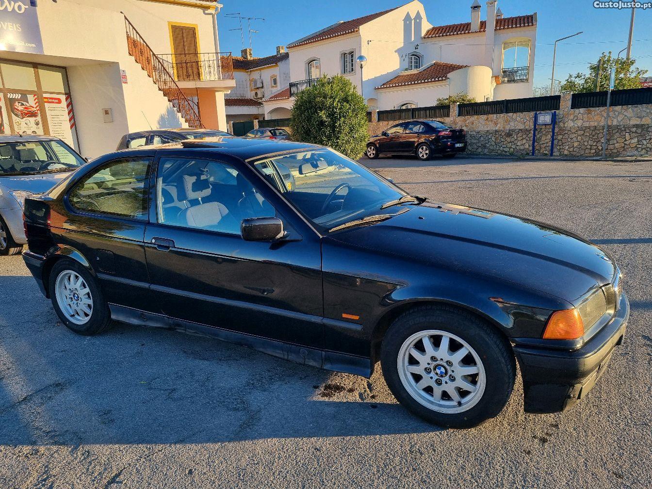 BMW 316 compact170 000km — fotografia 12