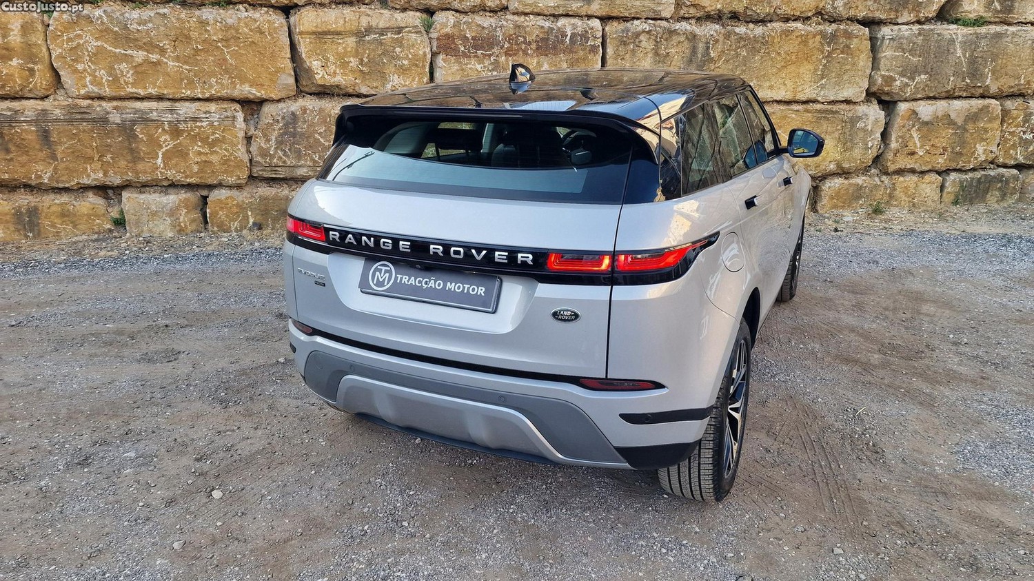 Land Rover Evoque 1.5 P300e AWD Nolita Edition Auto — fotografia 21