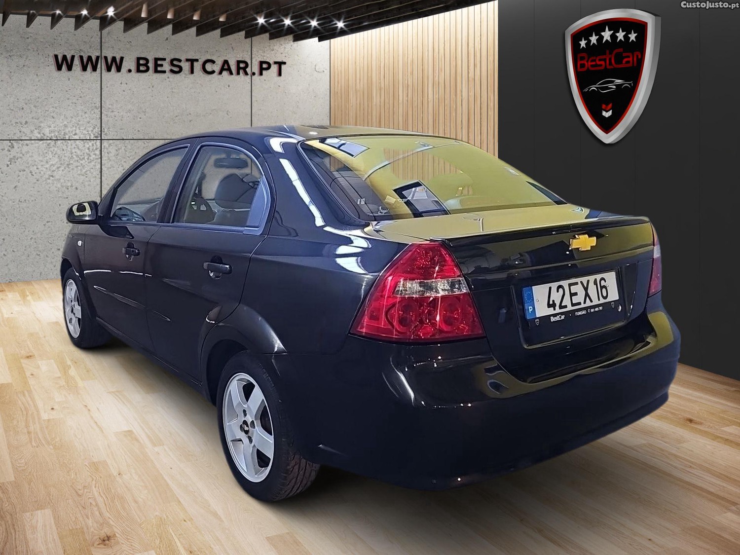 Chevrolet Aveo 1.2 - 07 — photo 4
