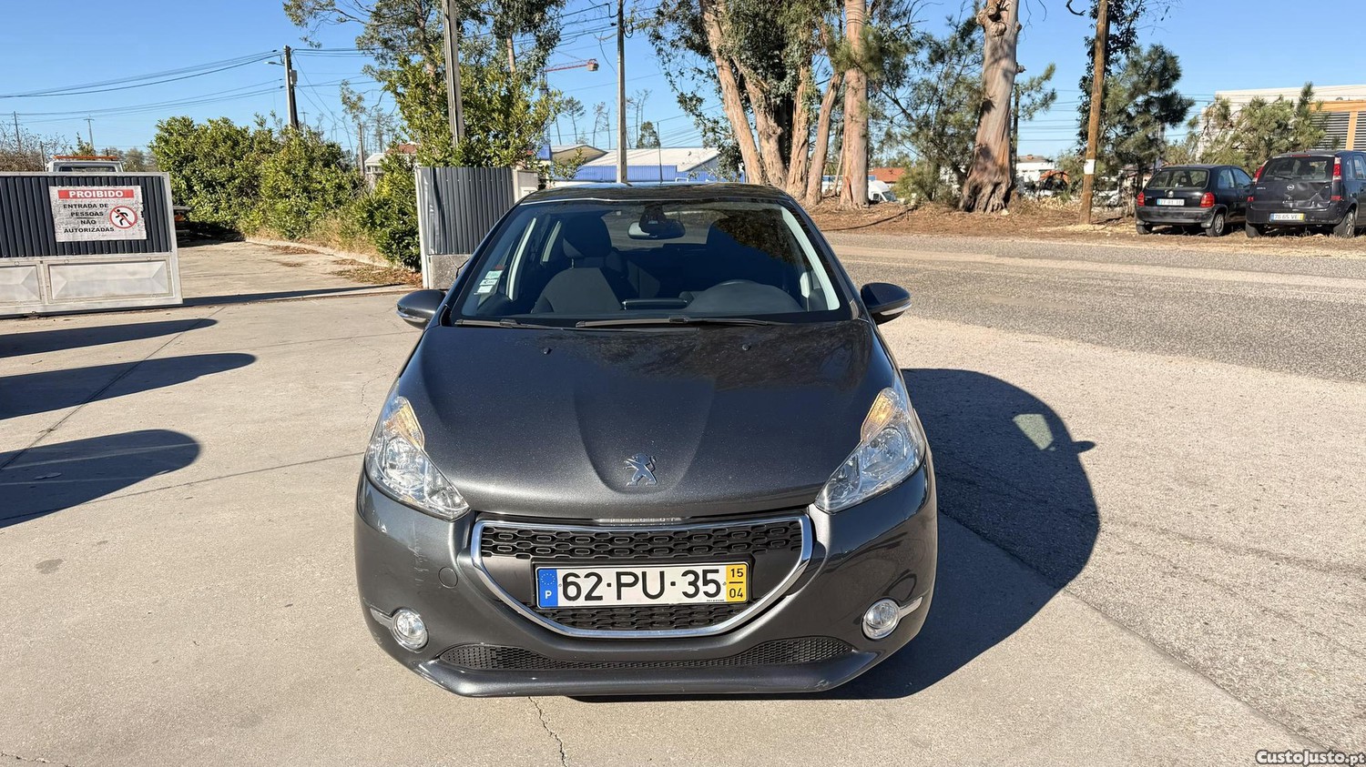 Peugeot 208 1.2 PureTech de 2015 - 15 — photo 3