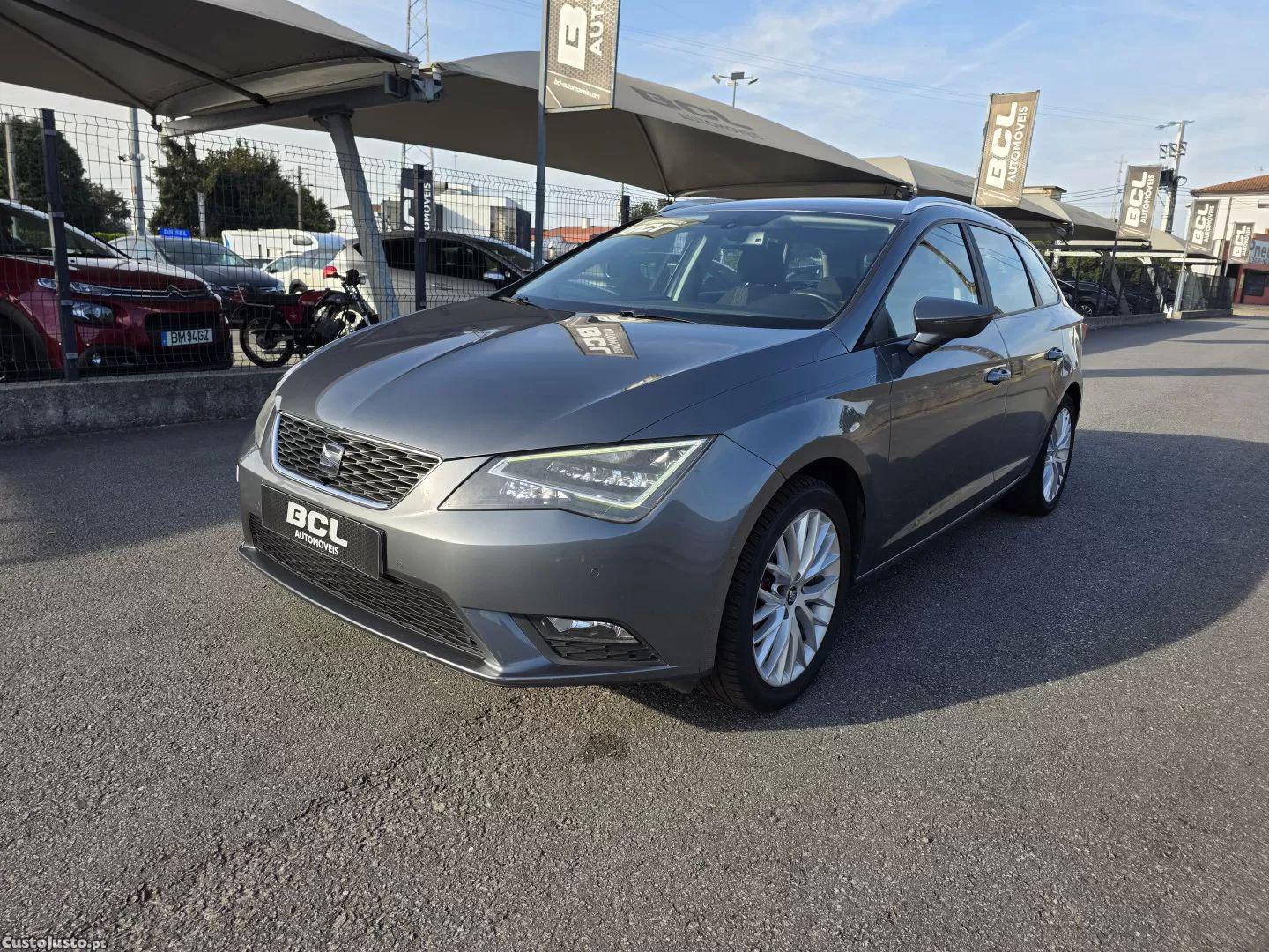 Seat Leon 1.6 tdi s&s style — photo 3