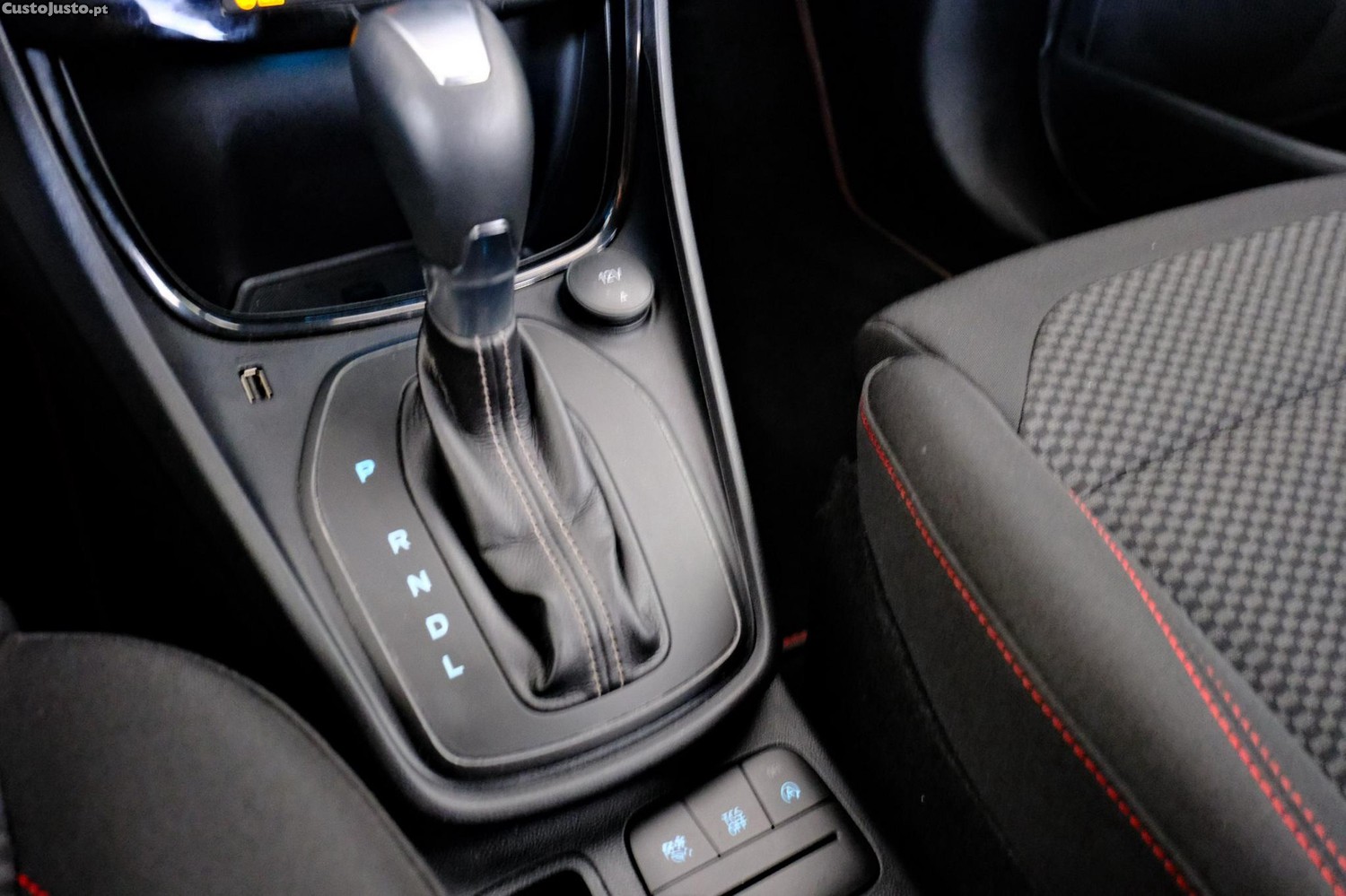 Ford Puma 1.0 EcoBoost mHEV ST-Line Aut. — fotografia 4
