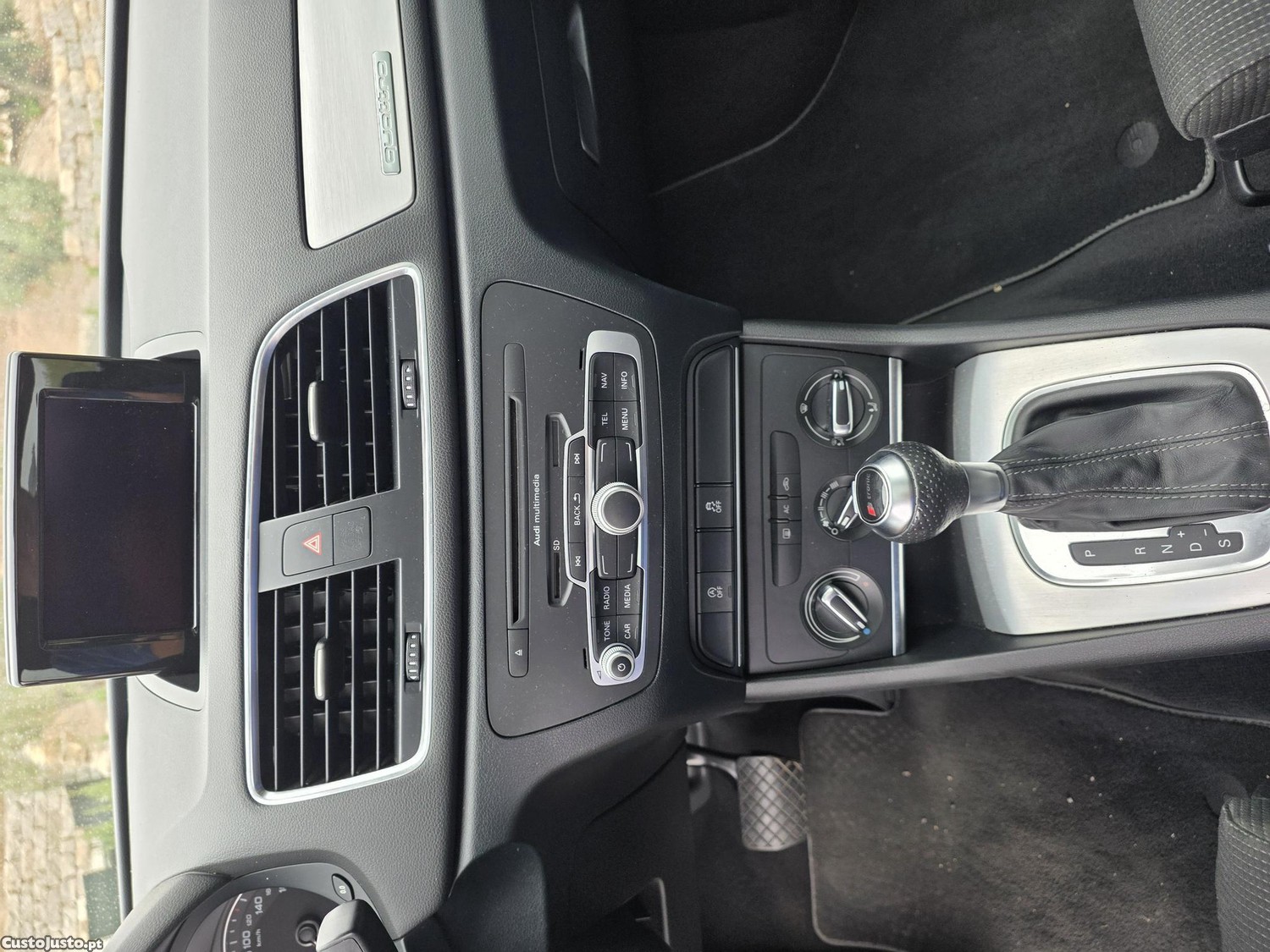 Audi Q3 Quattro 2.0Tdi 177cv Auto — fotografia 2