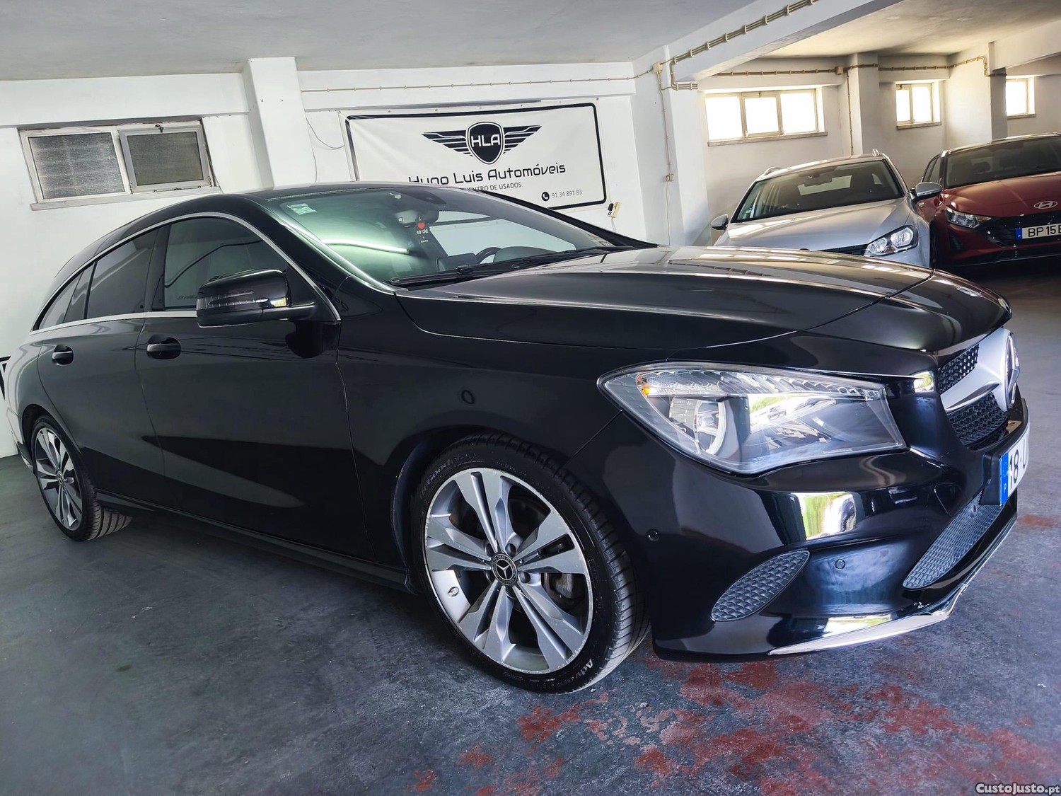 Mercedes-Benz CLA 180 Urban  - 18 — photo 2