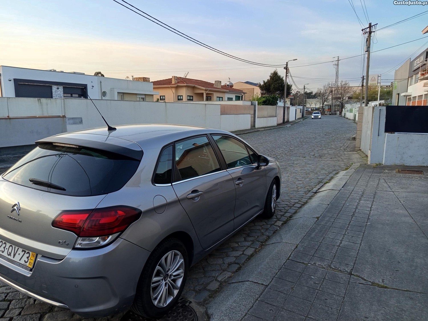 Citroën C4 1.6 Blue HDi — fotografia 4