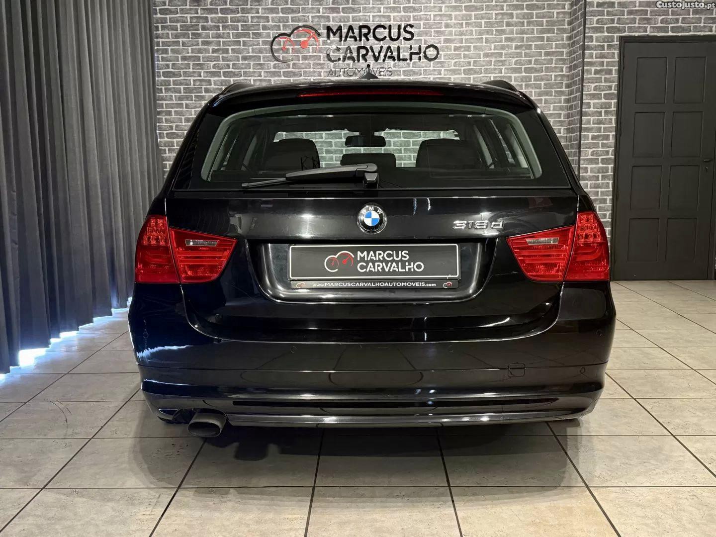 BMW 318 D touring navigation sport — fotografia 10