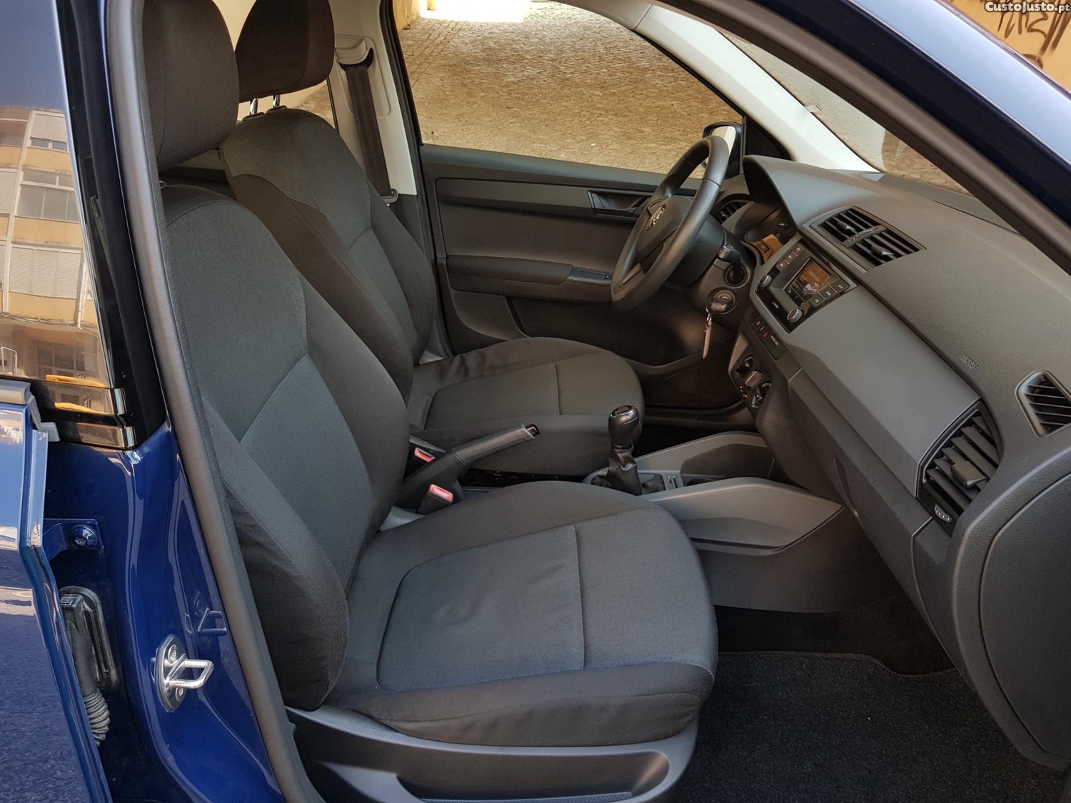 Skoda Fabia Break — fotografia 4
