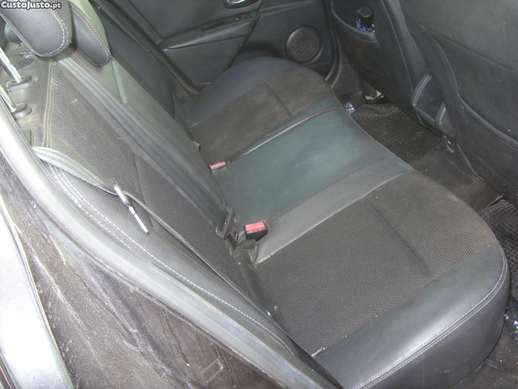 Renault Mégane lig. passag - 10 — photo 4