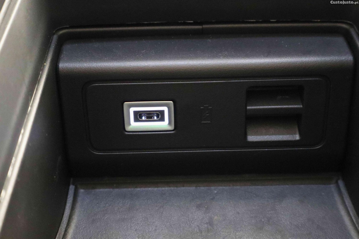 Peugeot 308 SW 1.6 Hybrid Active Pack e-EAT8 - 23 — photo 4