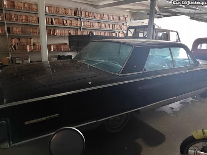Chrysler New Yorker New Yorker / Fifth Avenue — photo 2