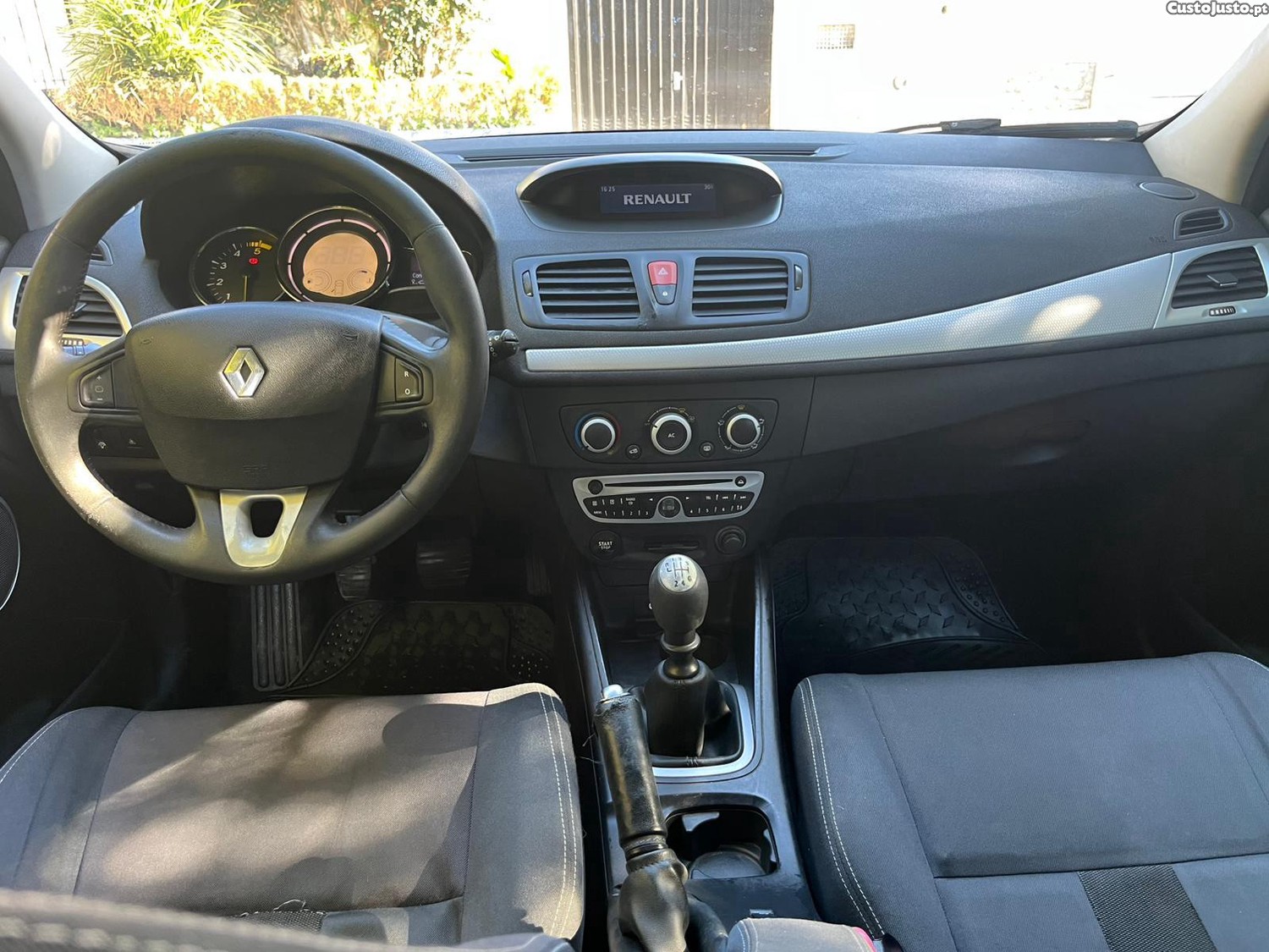 Renault Mégane 1.5 DCI — photo 5