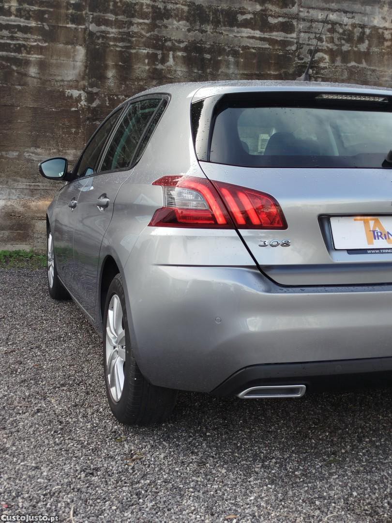 Peugeot 308 PureTech 110 Active Pack — fotografia 7
