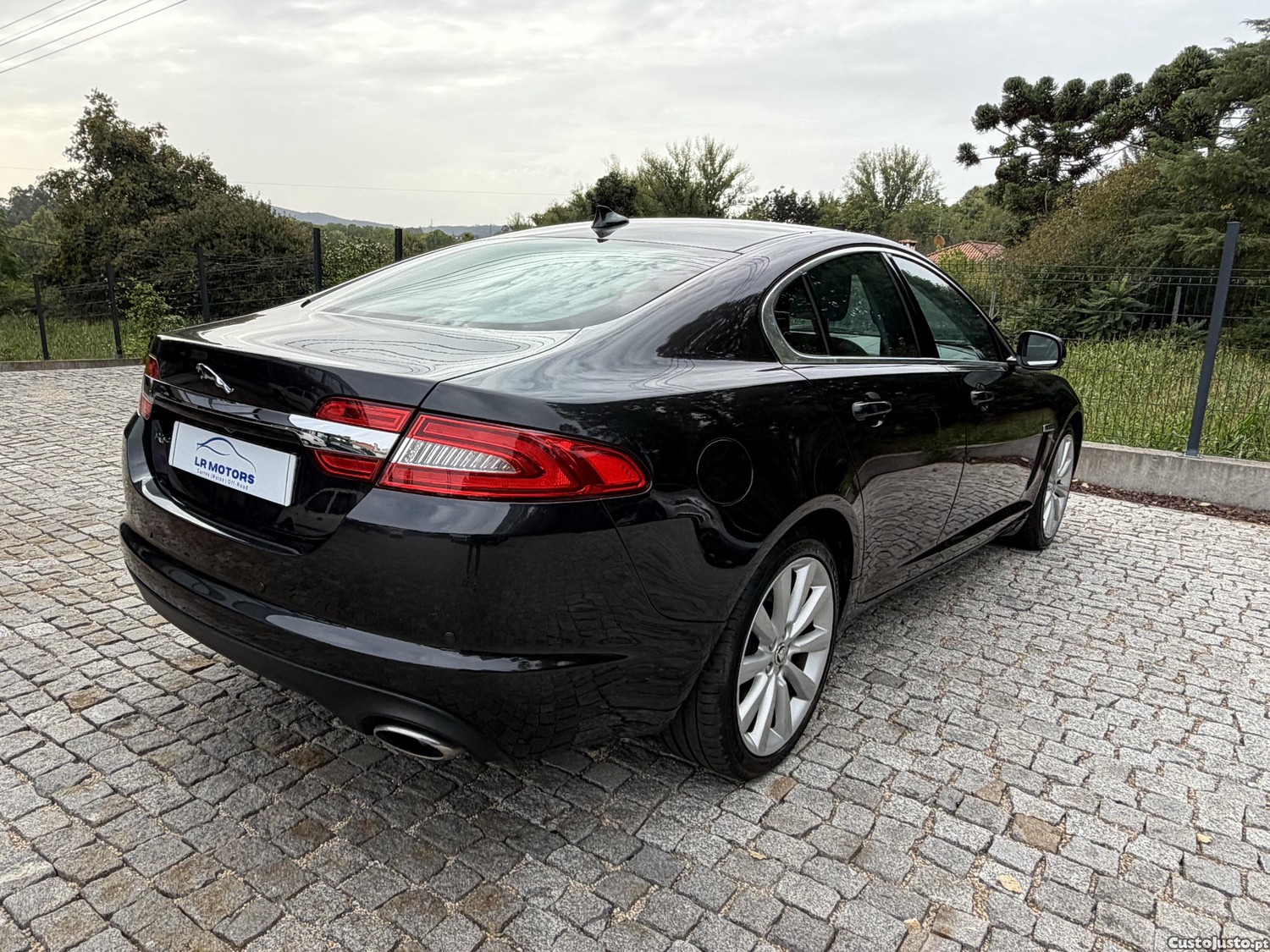 Jaguar XF 2.2D Primium Luxury Auto. - Nacional - 13 — photo 4