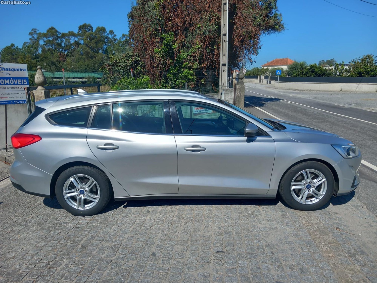 Ford Focus 1.5 EcoBlue - 23 — photo 4