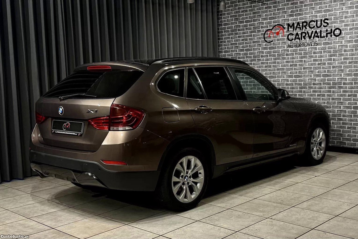 BMW X1 18 d xdrive line sport — fotografia 13