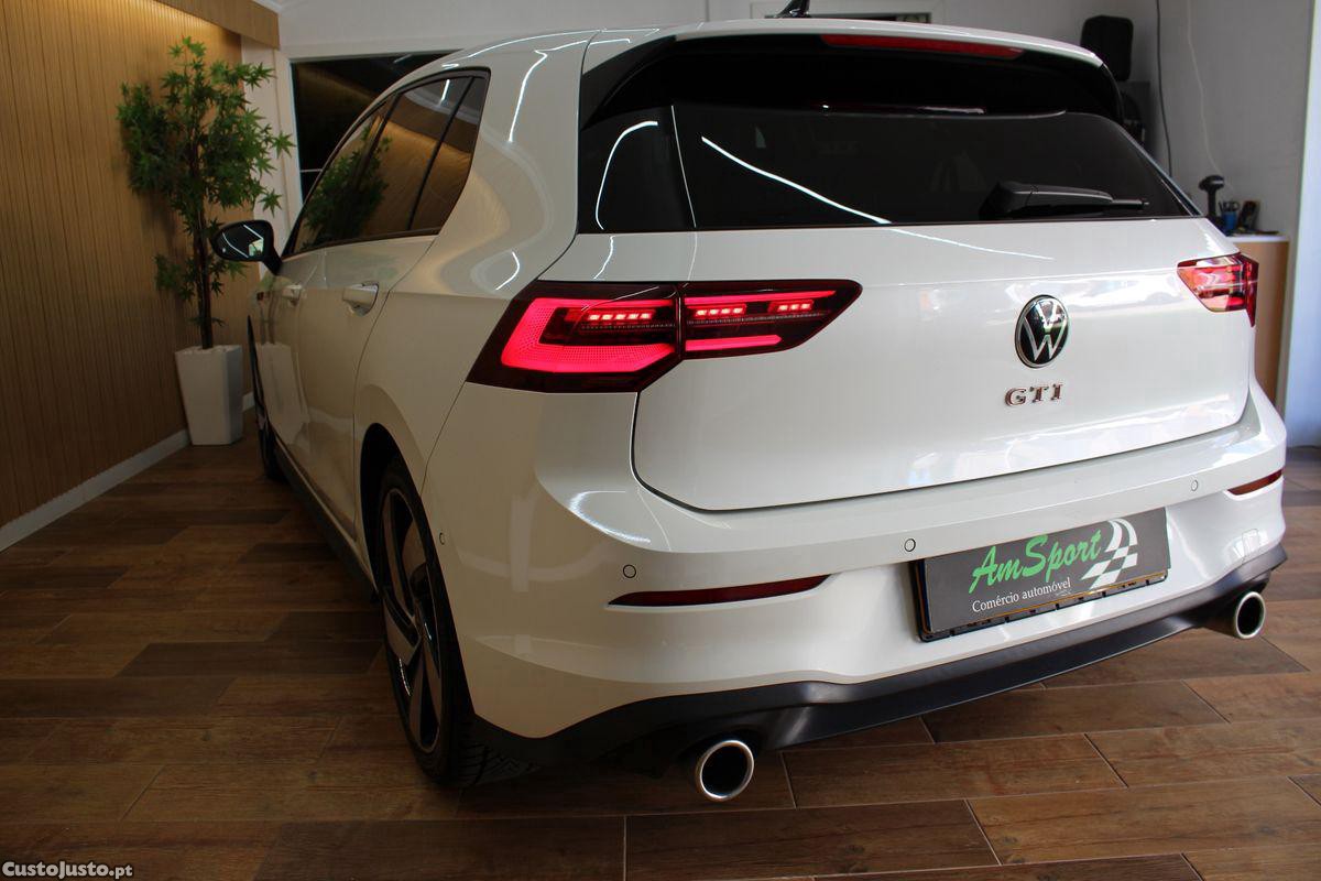 Volkswagen Golf 2.0 TSI GTI DSG — fotografia 4