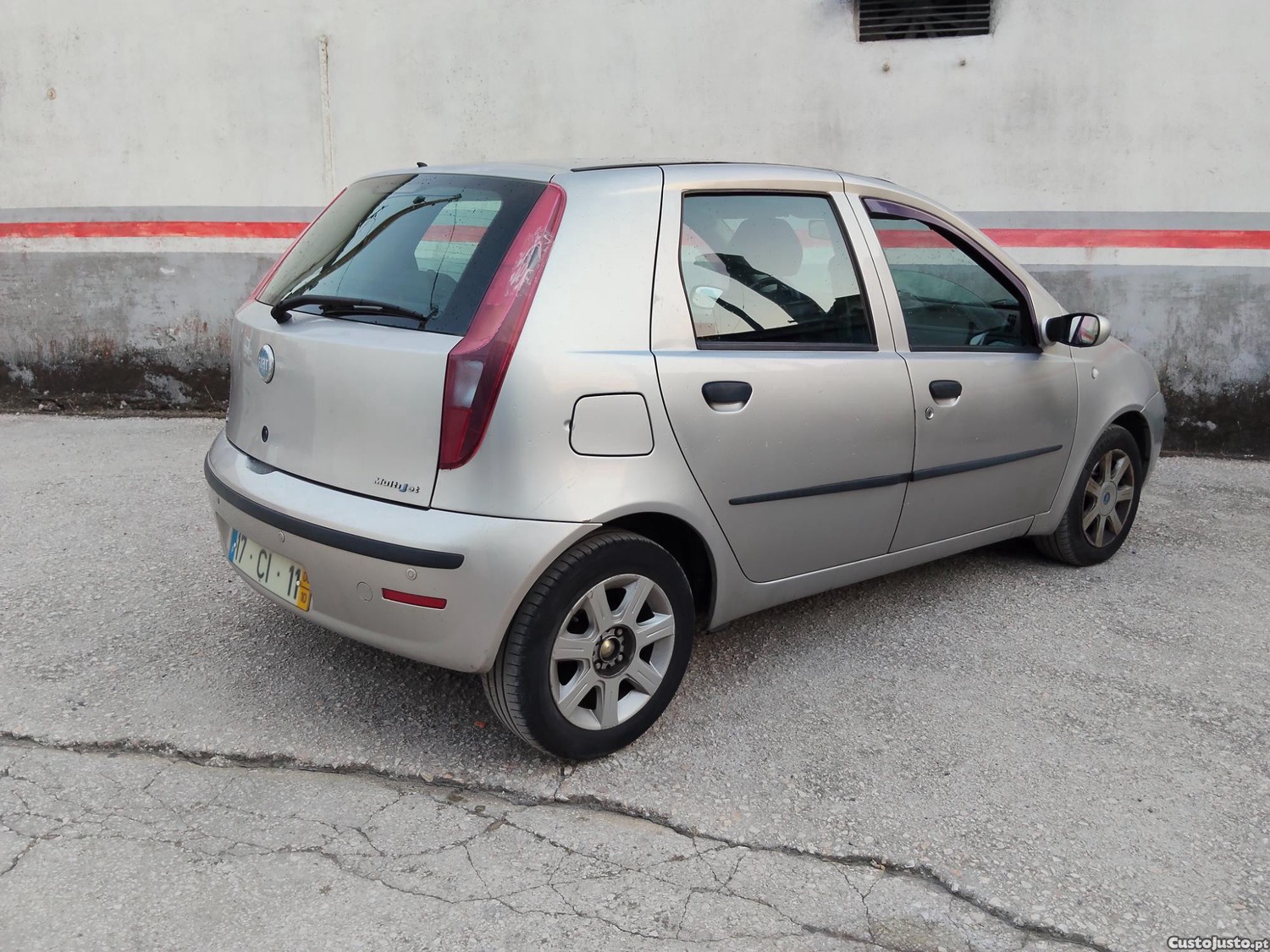 Fiat Punto 1.3 multject a/c diesel - 06 — photo 3