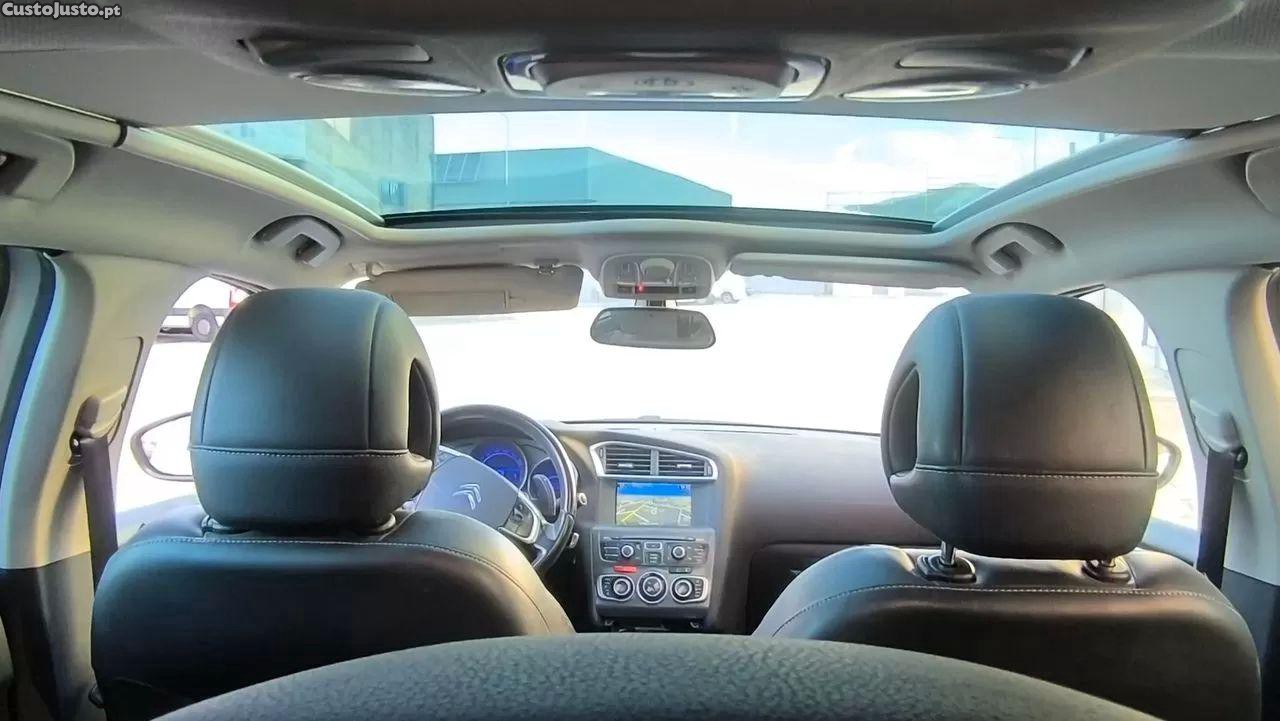 Citroën C4 1.6 e-hdi exclusive j17 cmp6 — photo 2