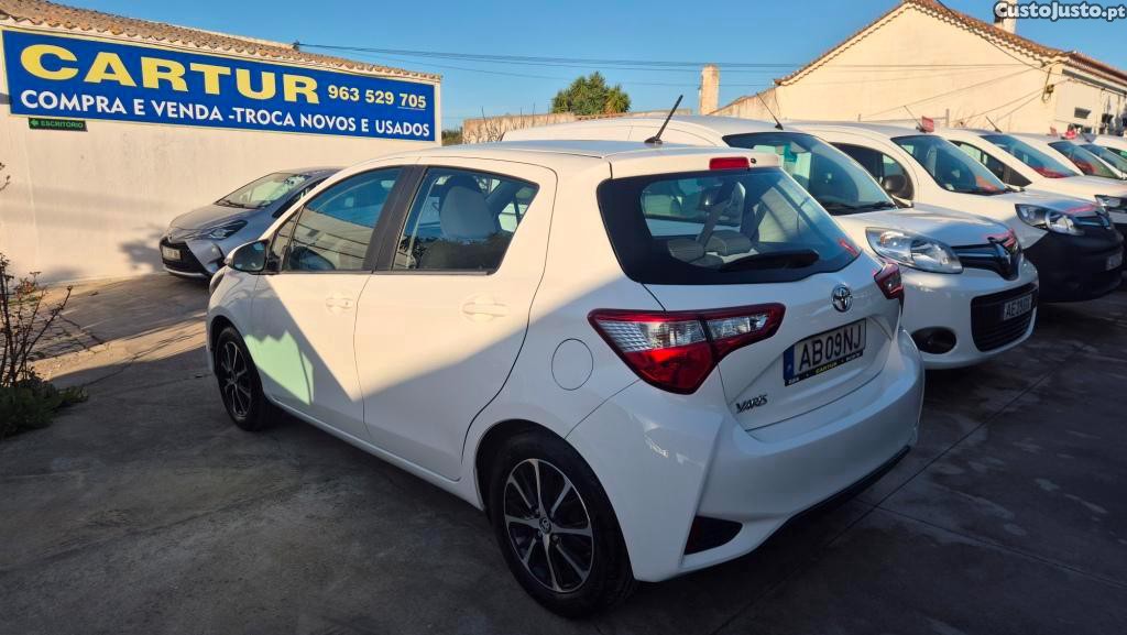 Toyota Yaris 1.0 VVT-i  Comfort - 20 foto 5