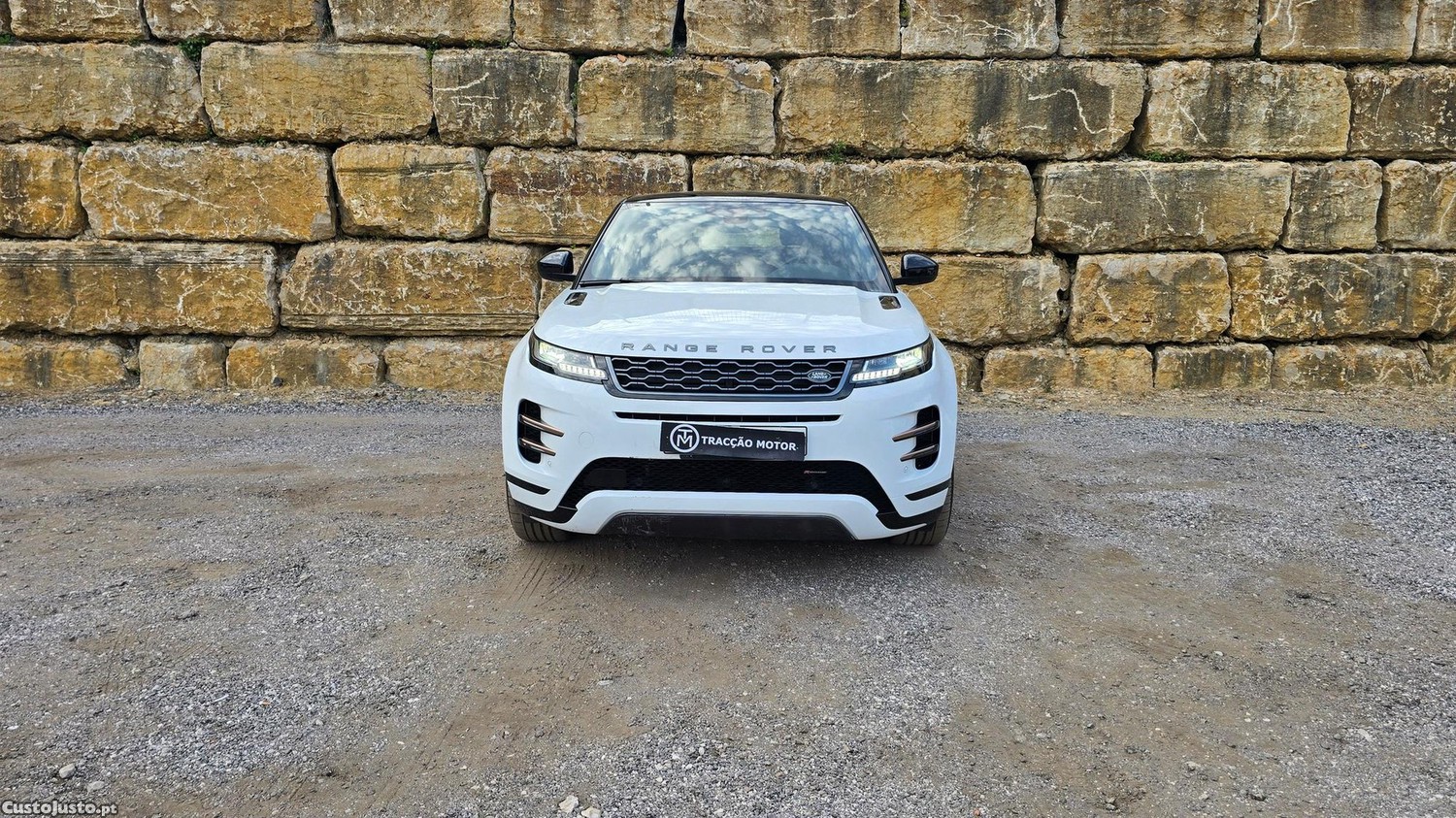 Land Rover Evoque 1.5 P300e AWD R-Dynamic Auto - 22 — photo 5