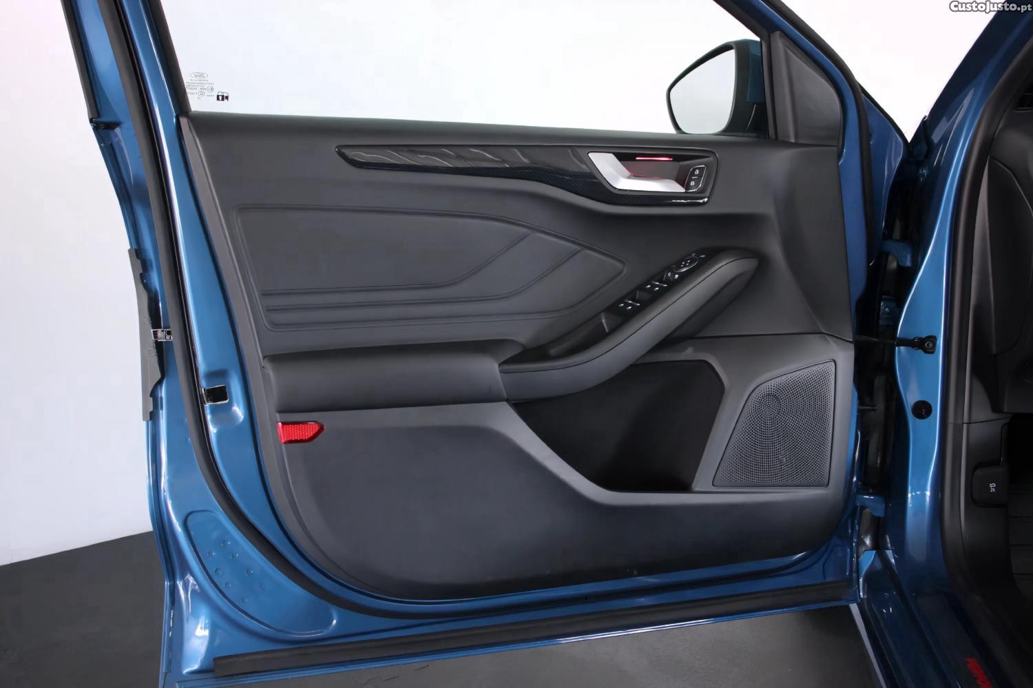 Ford Focus 2.3 EcoBoost ST3 - 19 — photo 5