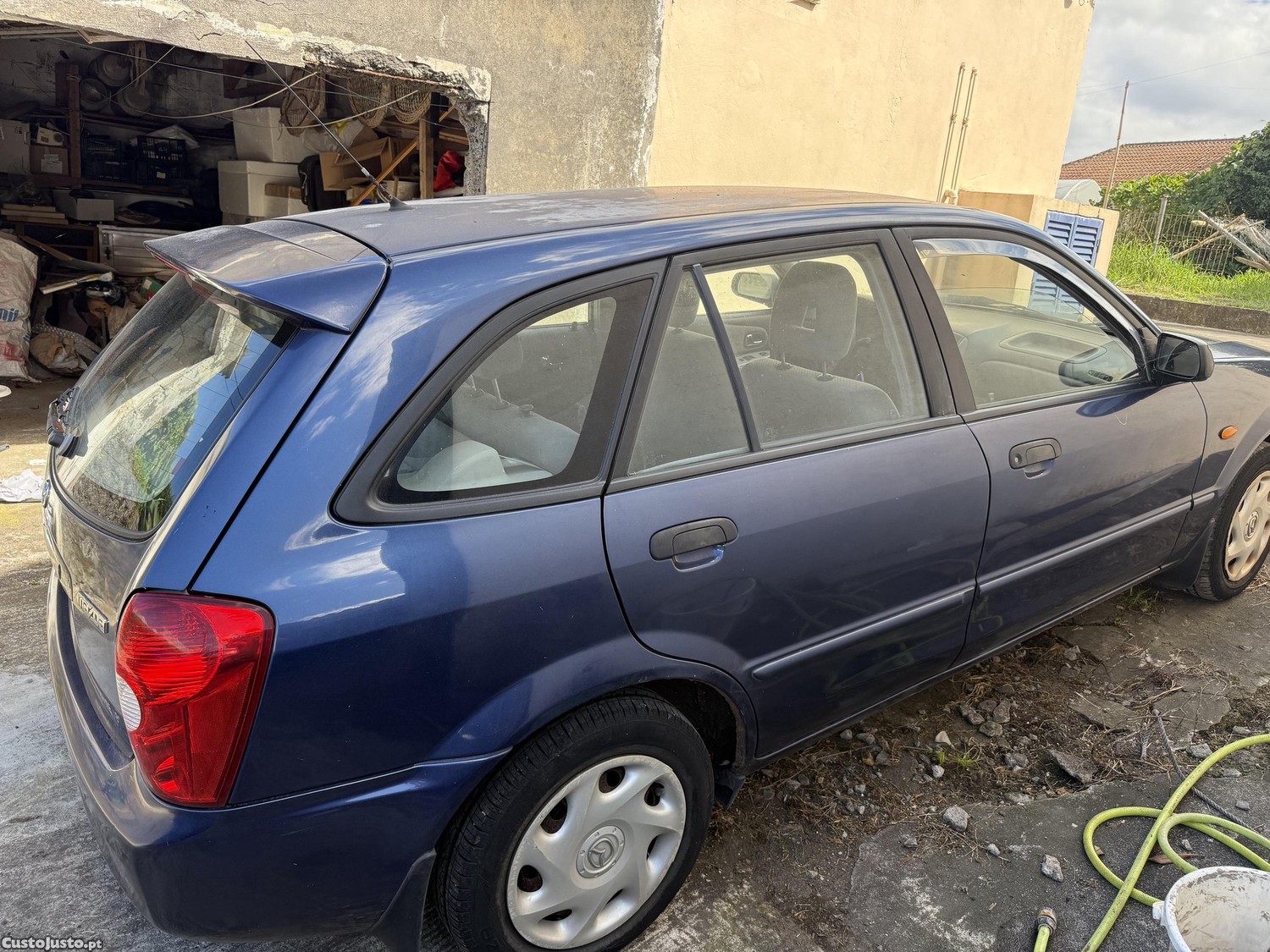 Mazda 323 5 portas ipo 2028 - 02 — photo 5