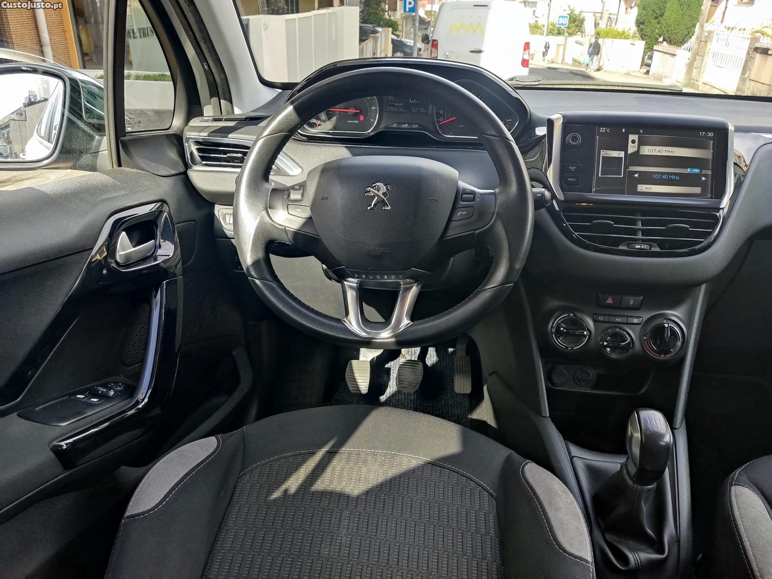 Peugeot 208 style — fotografia 7